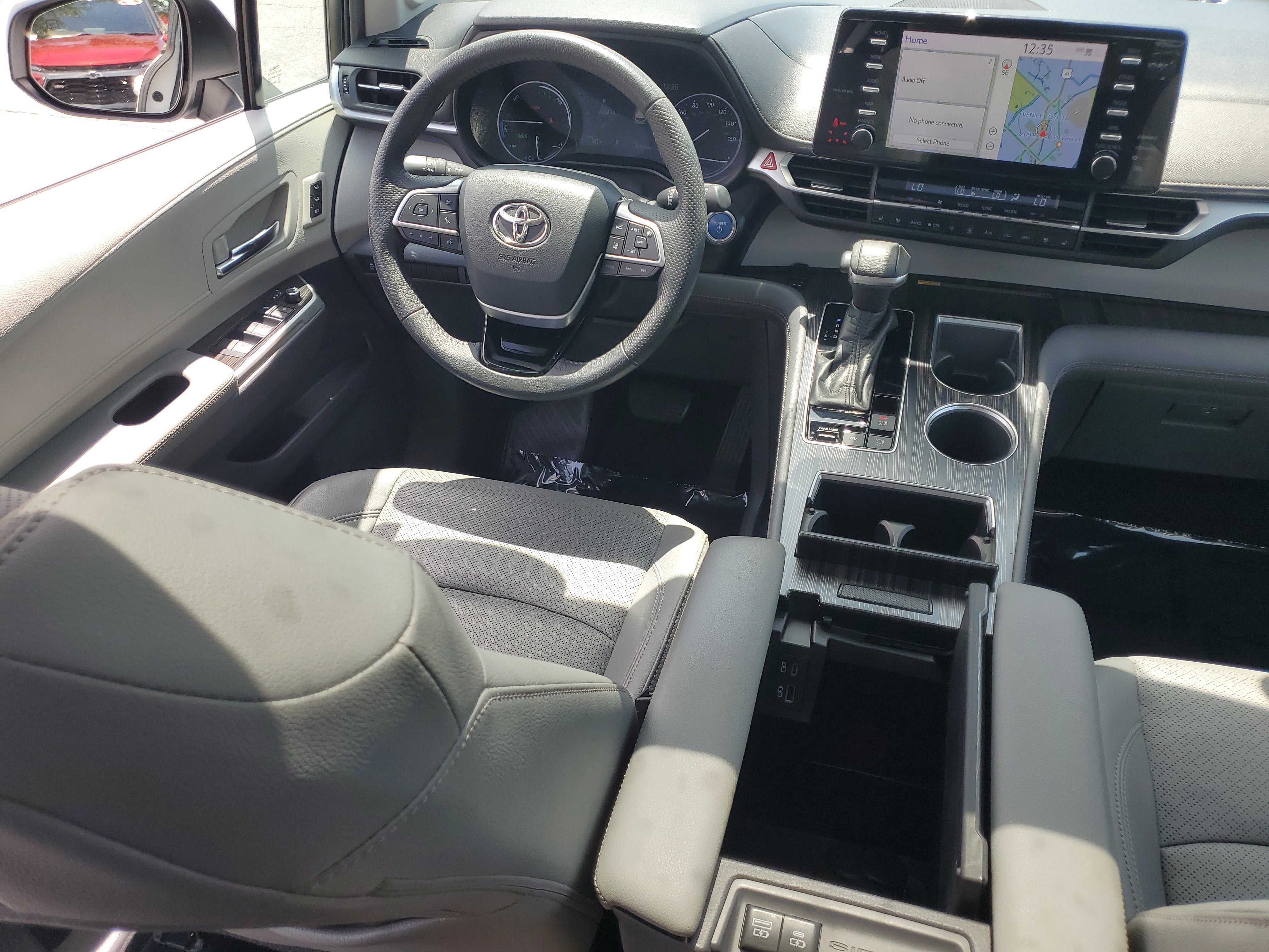 2022 Toyota Sienna Limited