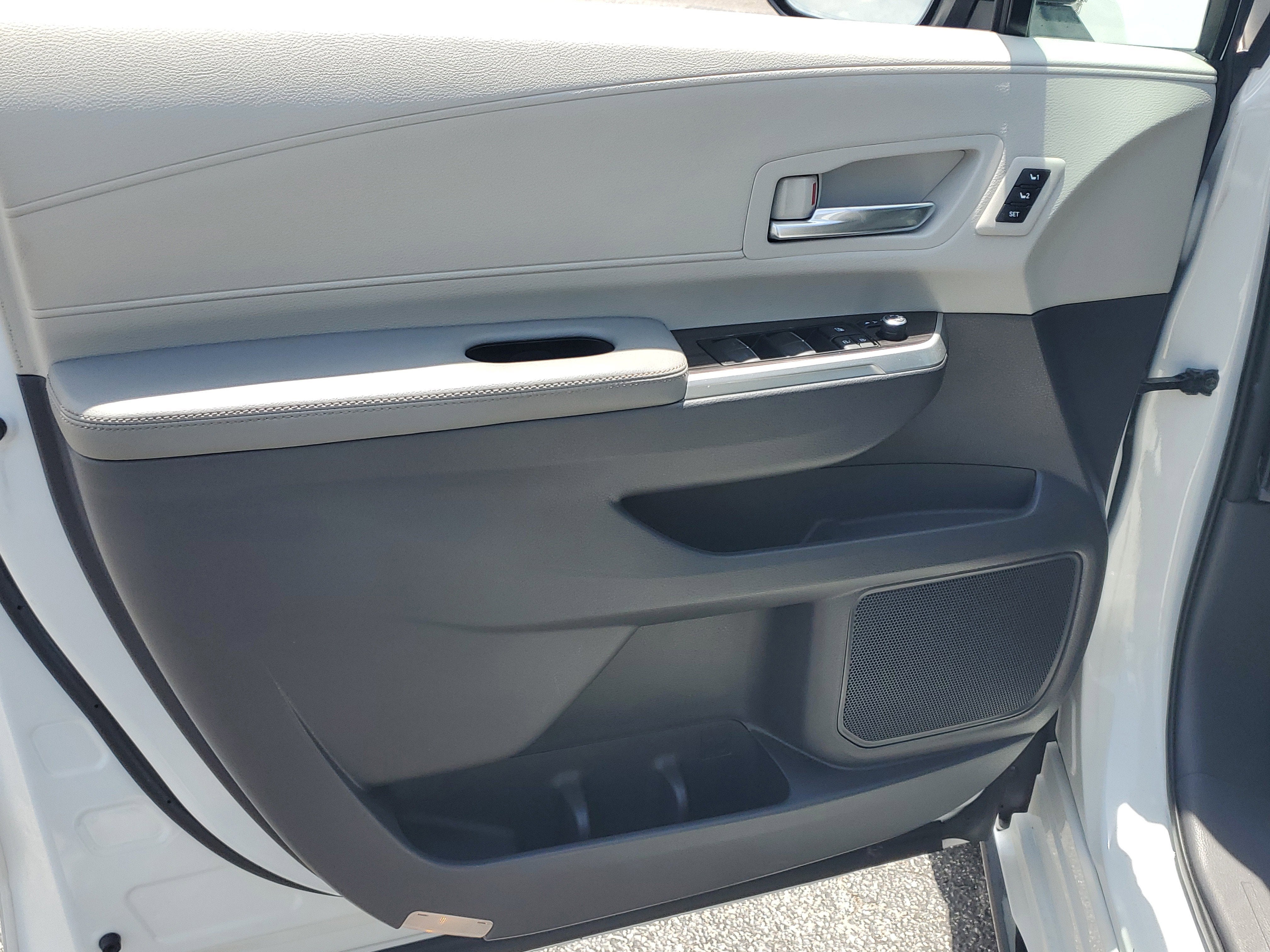 2022 Toyota Sienna Limited