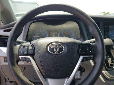 2020 Toyota Sienna L