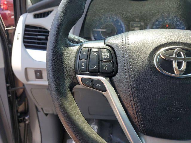 2020 Toyota Sienna L