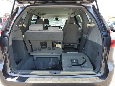 2020 Toyota Sienna L