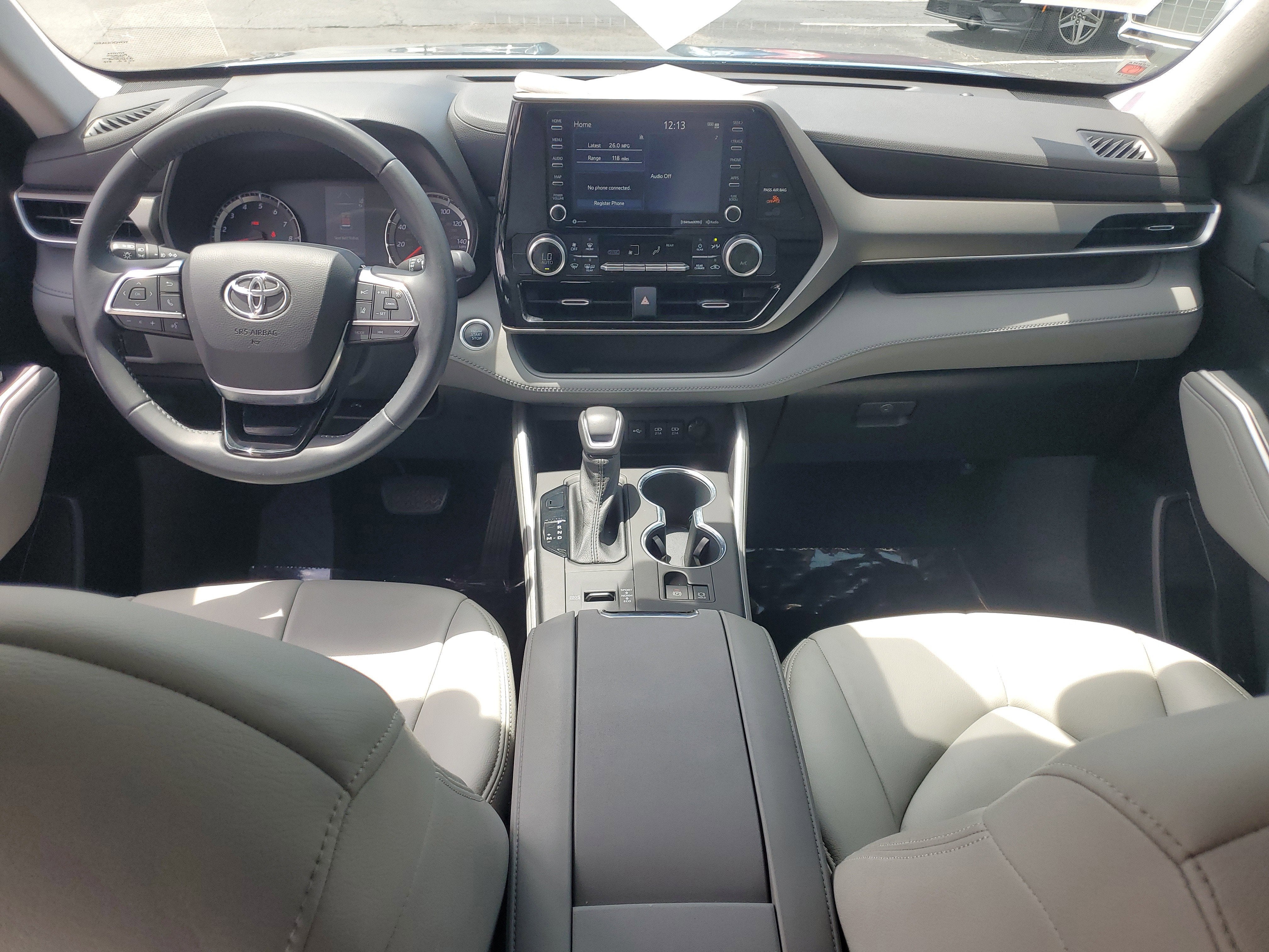 2021 Toyota Highlander L