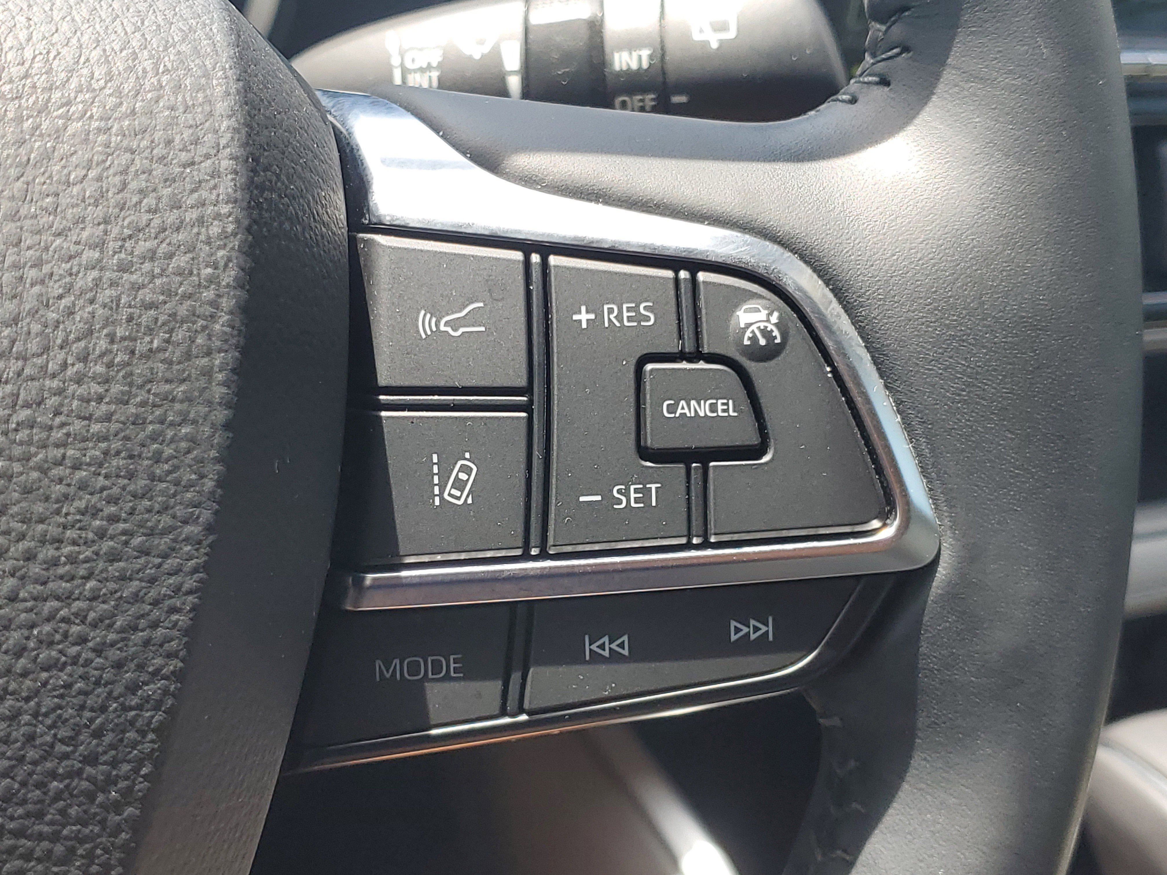 2021 Toyota Highlander L