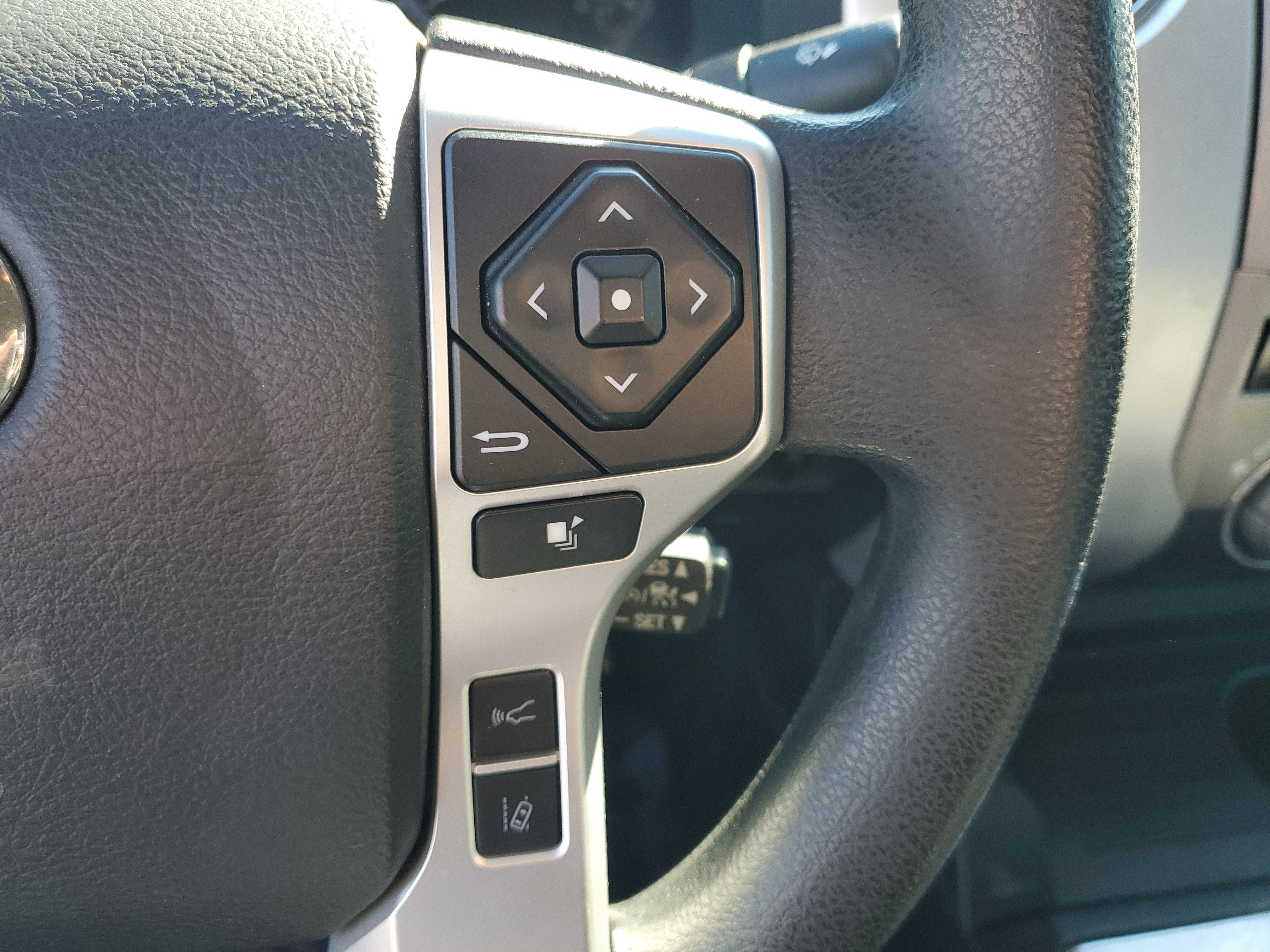 2018 Toyota Tundra 2WD SR5