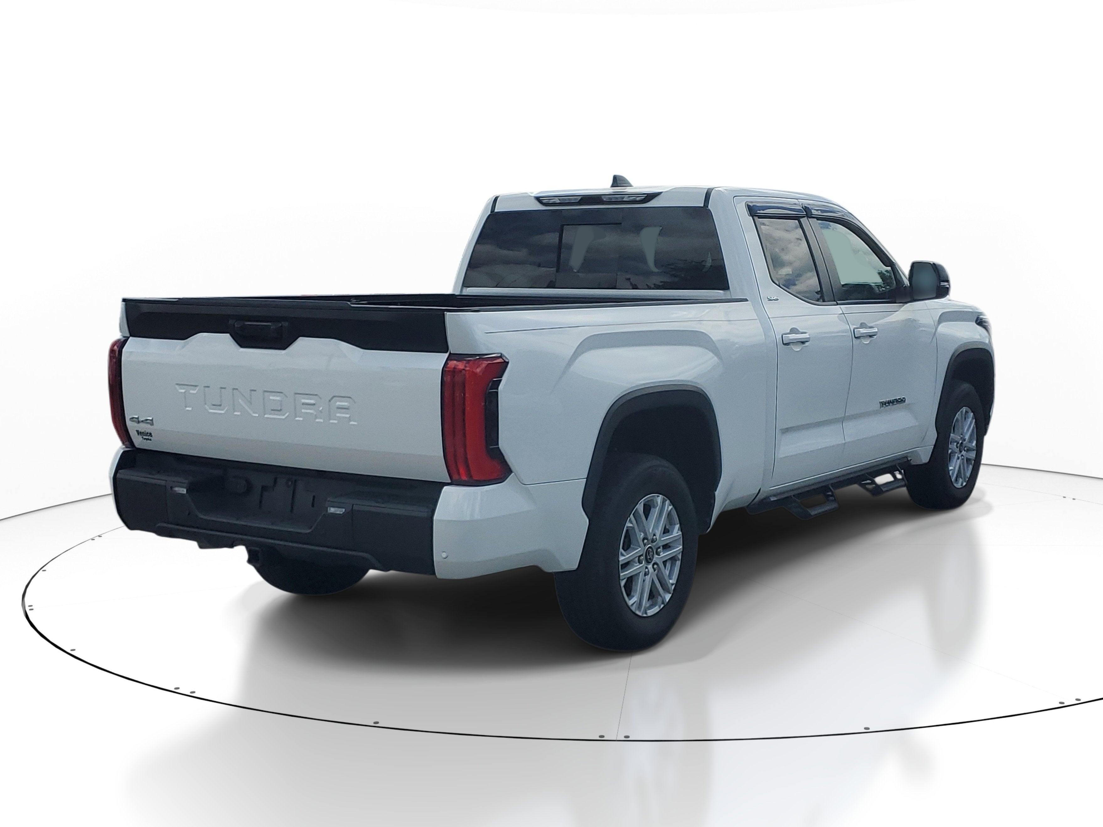 2024 Toyota Tundra 4WD SR5