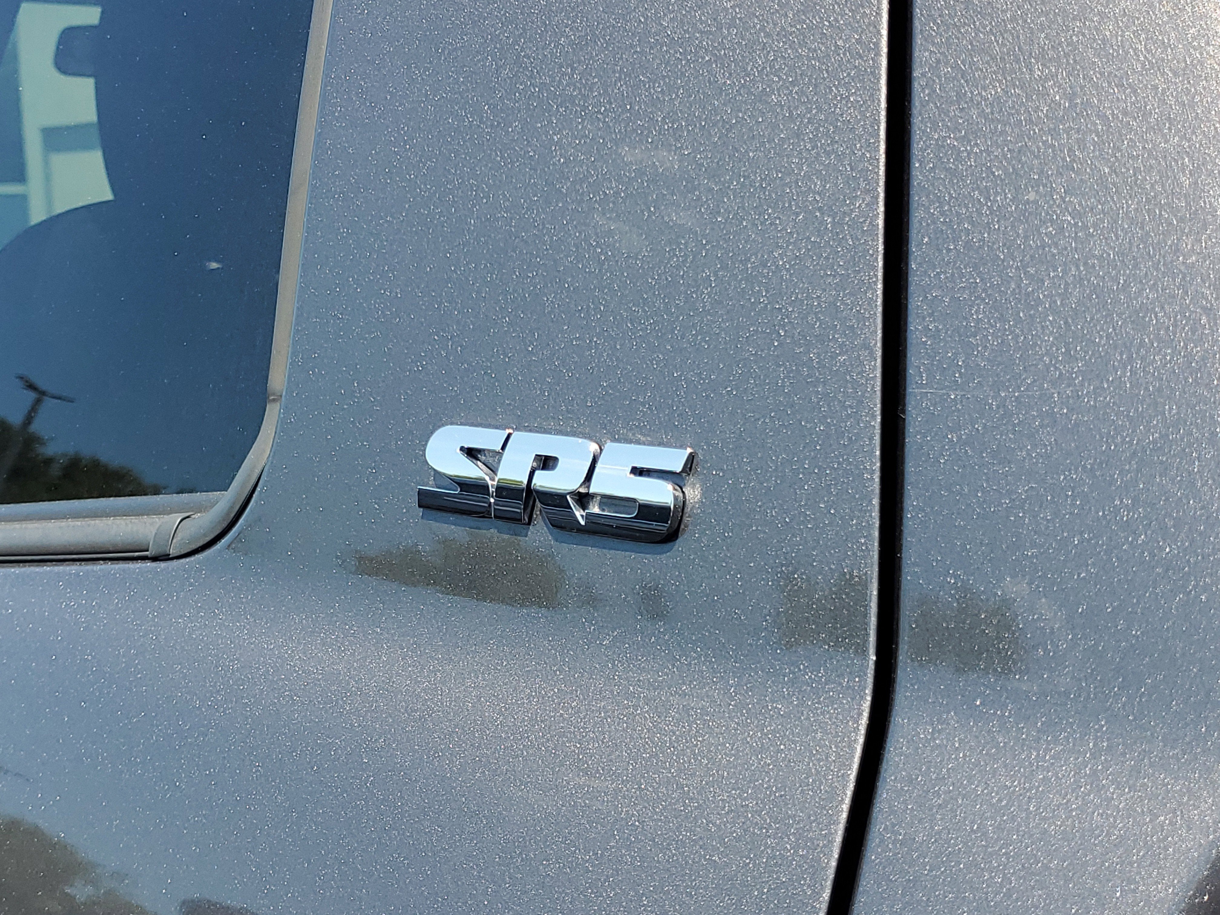 2017 Toyota Tundra 2WD SR5