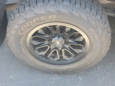 2017 Toyota Tundra 2WD SR5