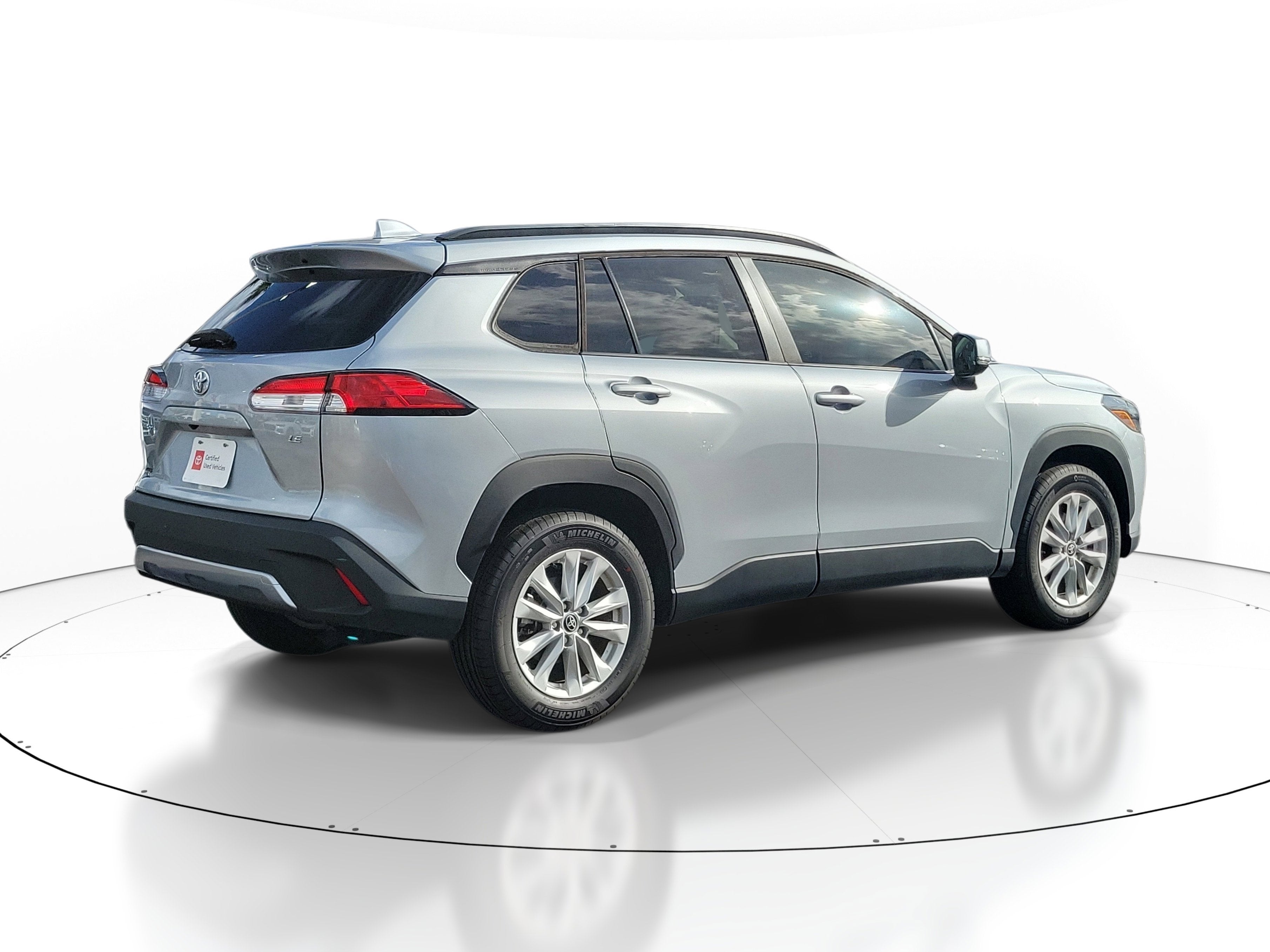 2023 Toyota Corolla Cross LE