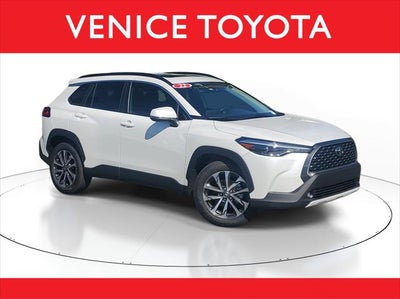 2022 Toyota Corolla Cross XLE