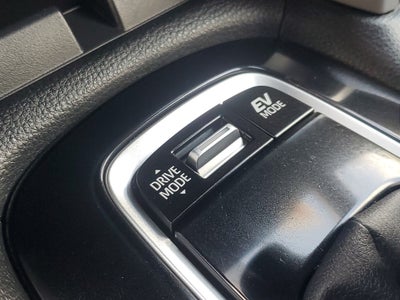 2024 Toyota Corolla Cross Hybrid SE
