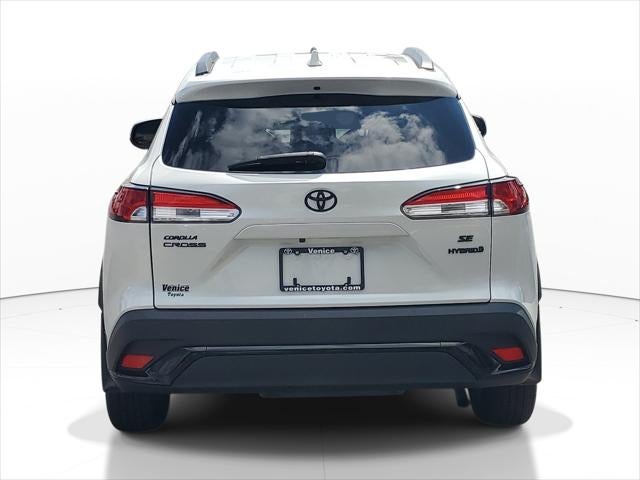 2024 Toyota Corolla Cross Hybrid SE