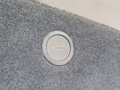 2024 Tesla Model X Base