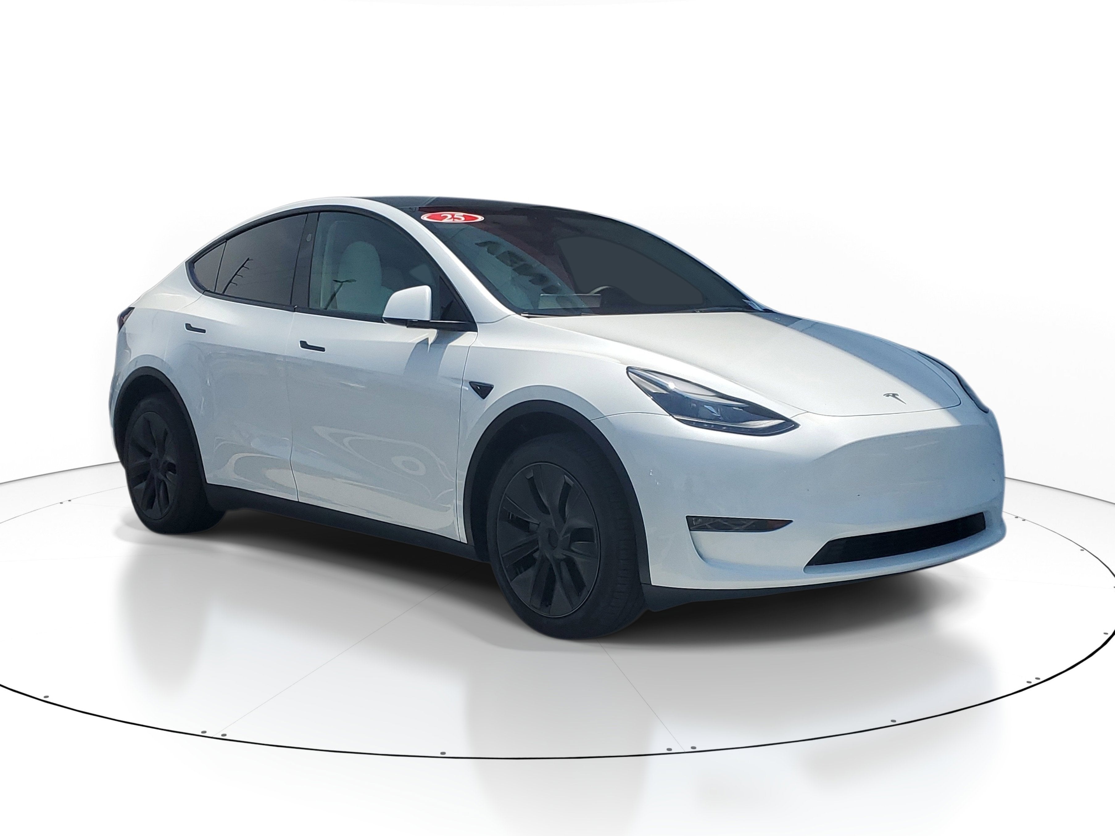 2025 Tesla Model Y Long Range Dual Motor All-Wheel Drive's photo