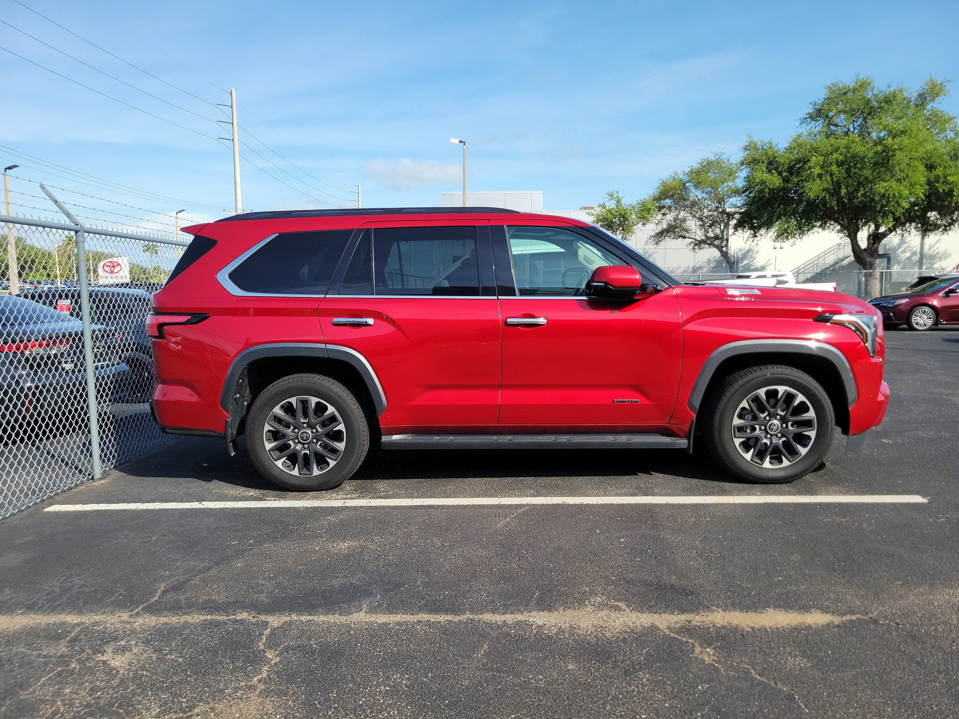 2023 Toyota Sequoia SR5