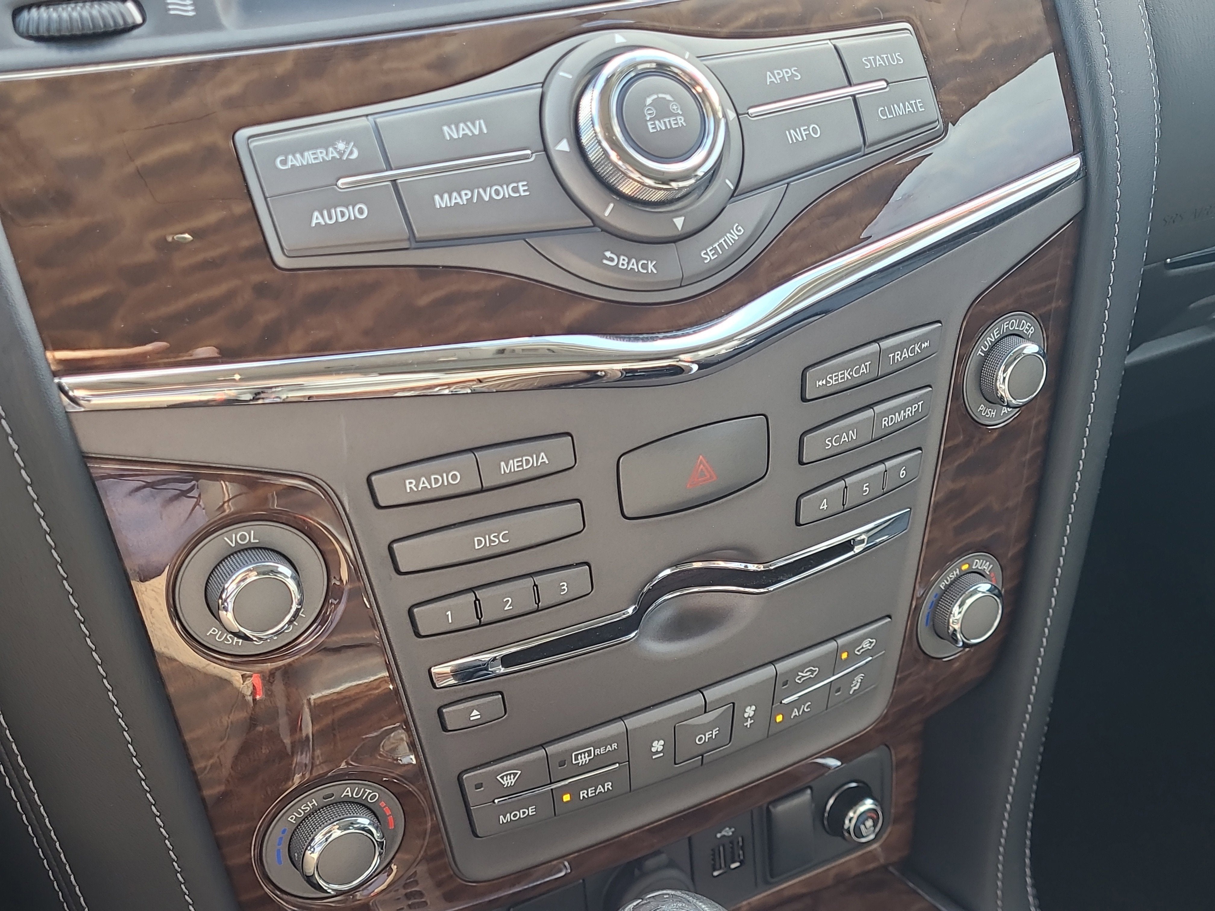 2019 Nissan Armada Platinum