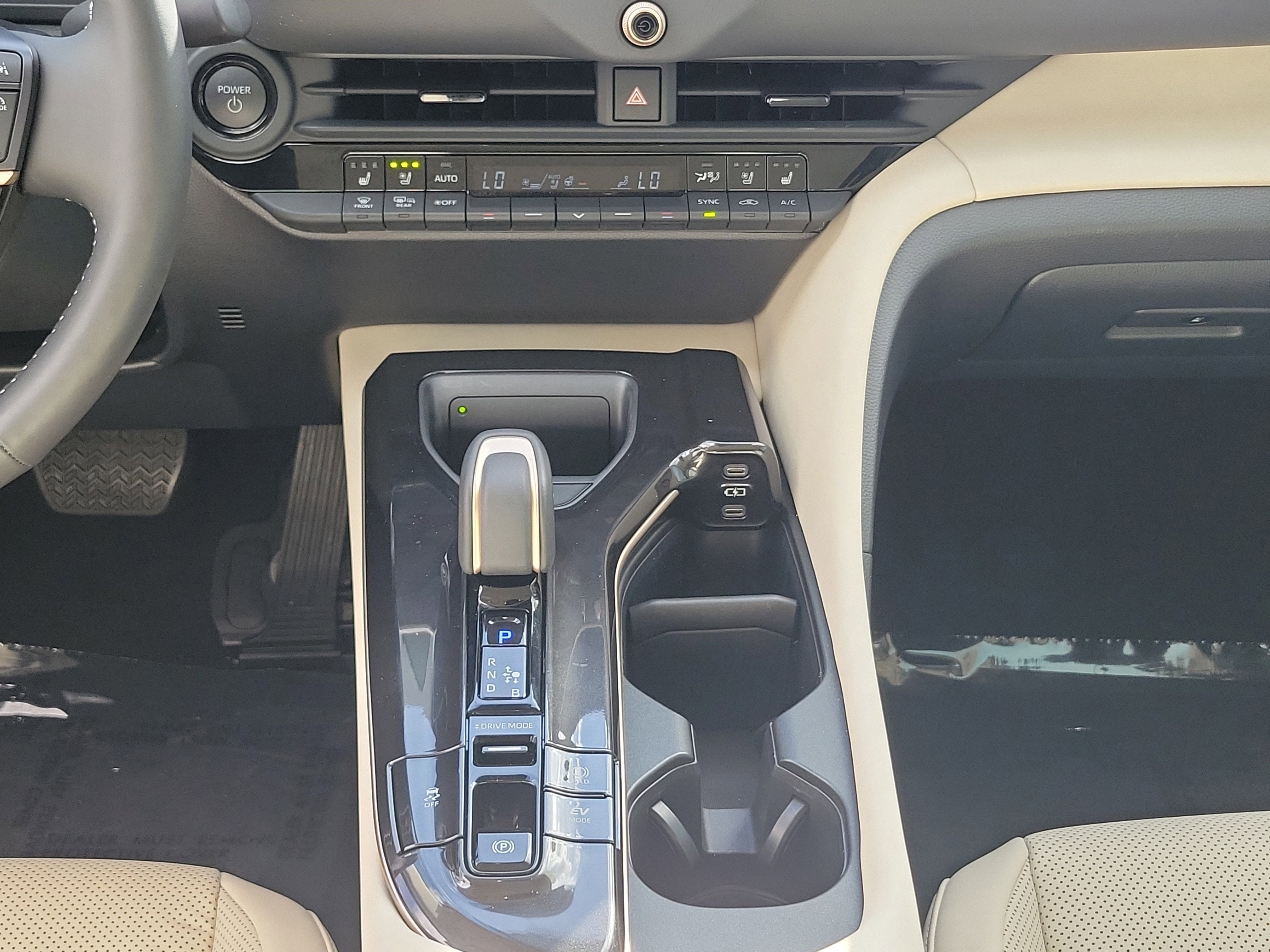 2025 Toyota Crown XLE