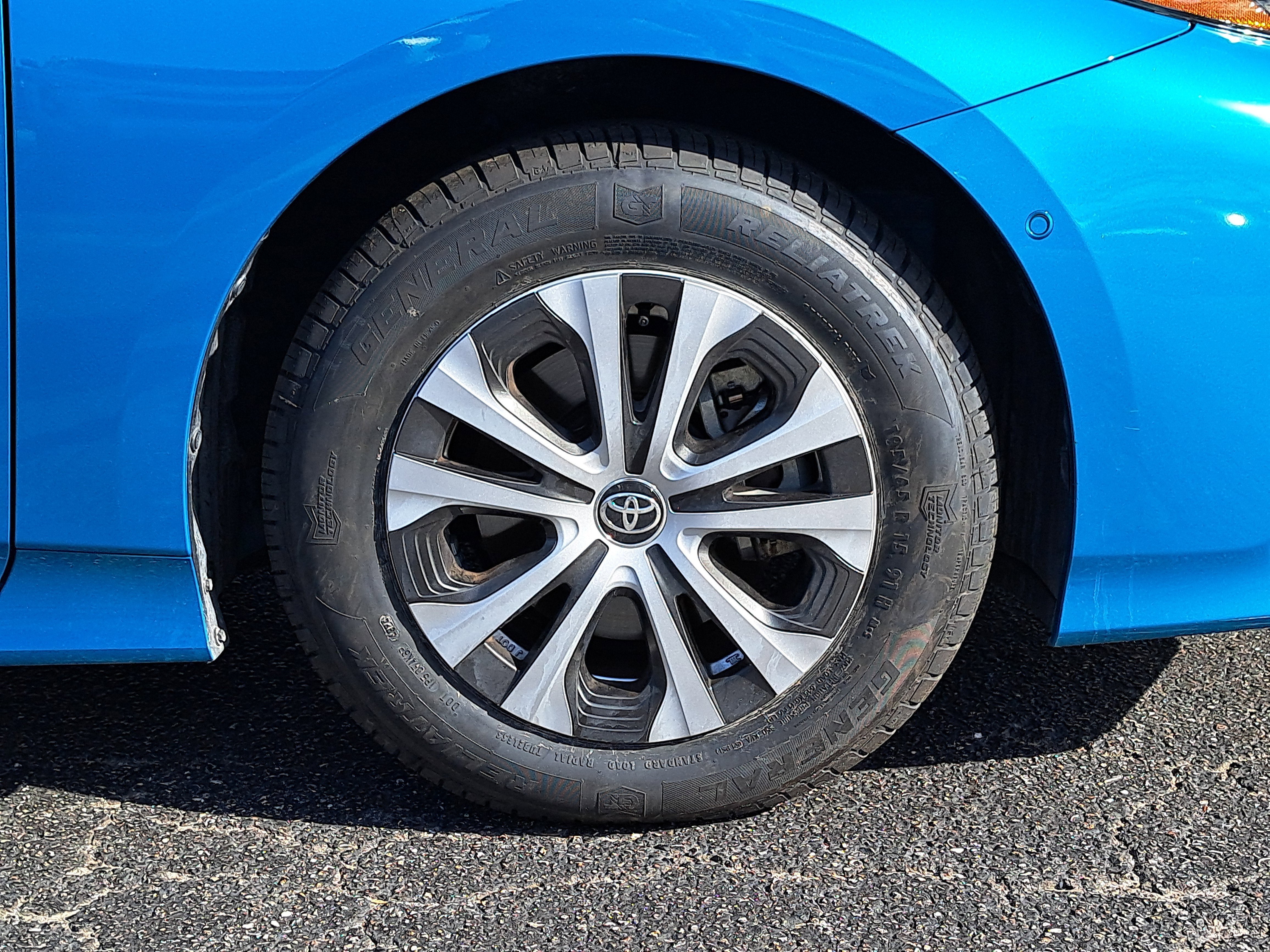 2022 Toyota Prius Prime LE