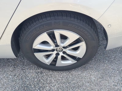 2018 Toyota Prius Two