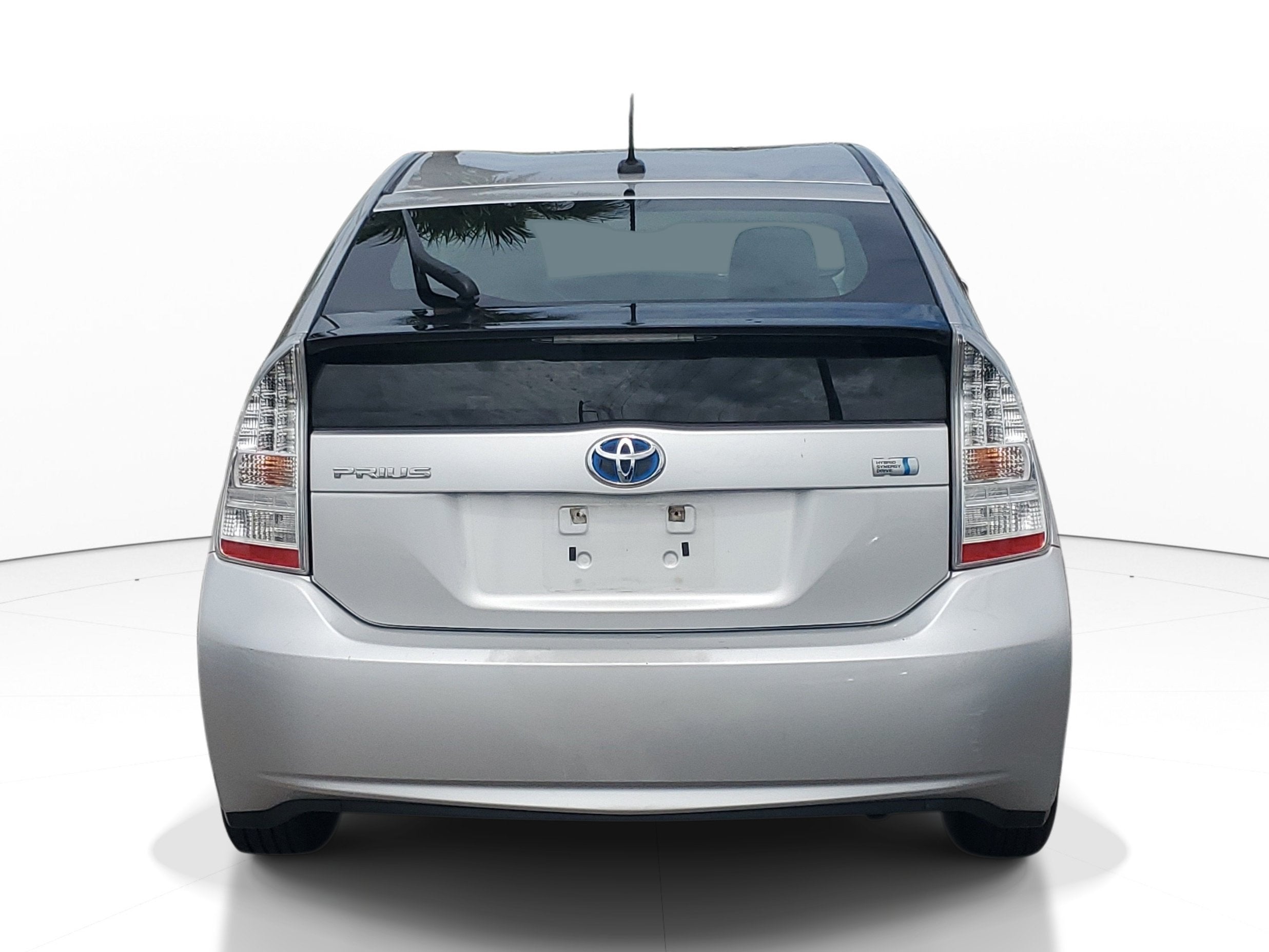 2010 Toyota Prius III