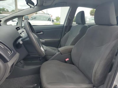 2010 Toyota Prius III