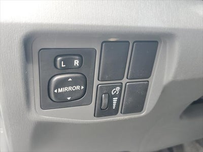 2010 Toyota Prius III