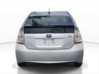 2010 Toyota Prius III