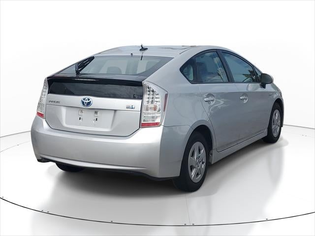 2010 Toyota Prius III