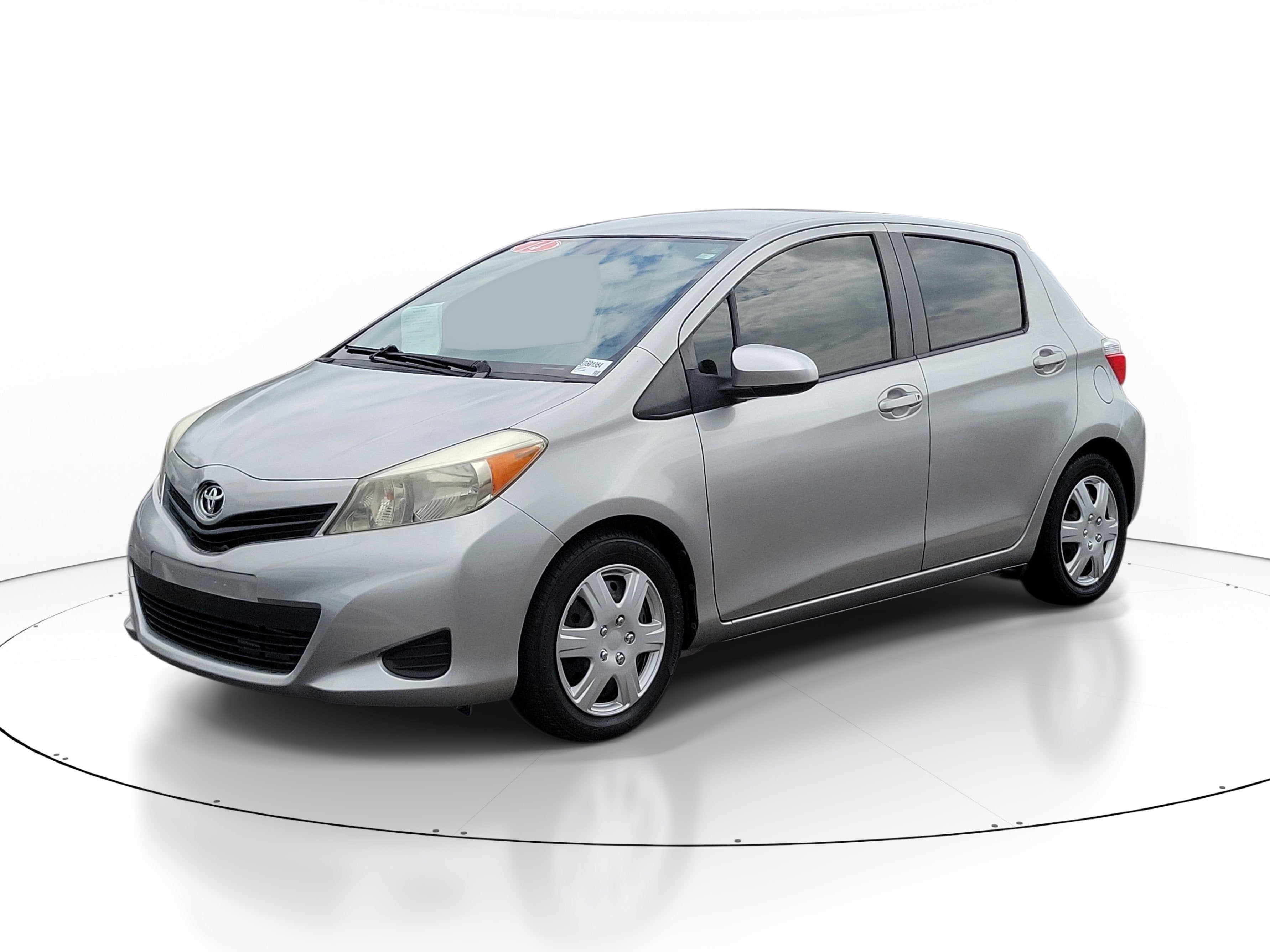 2014 Toyota Yaris L