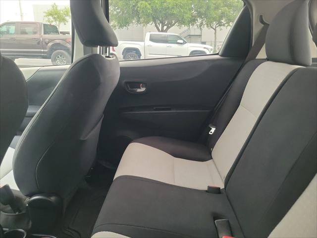 2014 Toyota Yaris L