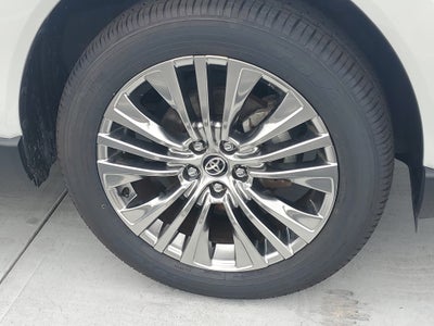 2024 Toyota Venza XLE