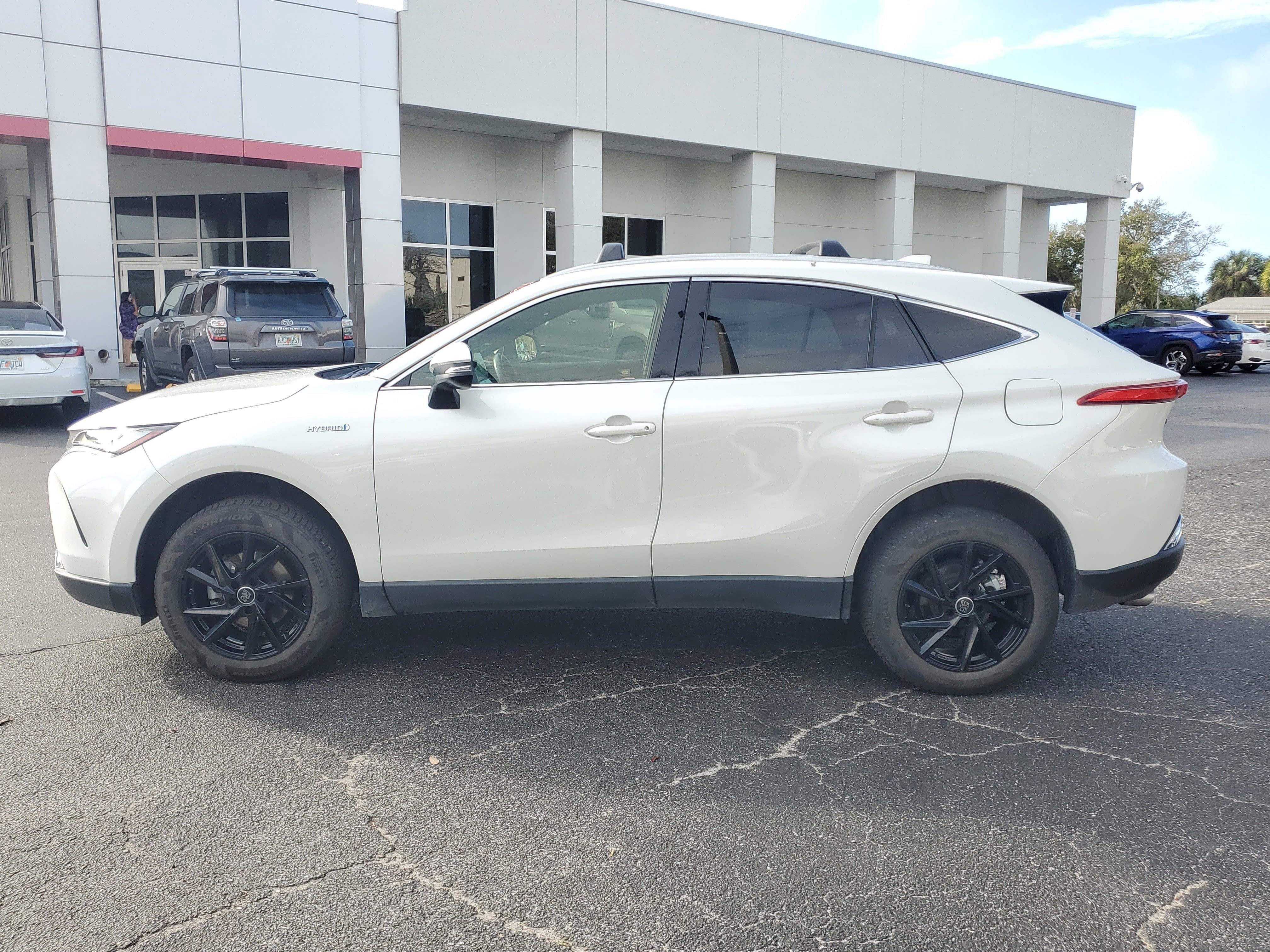 2021 Toyota Venza XLE