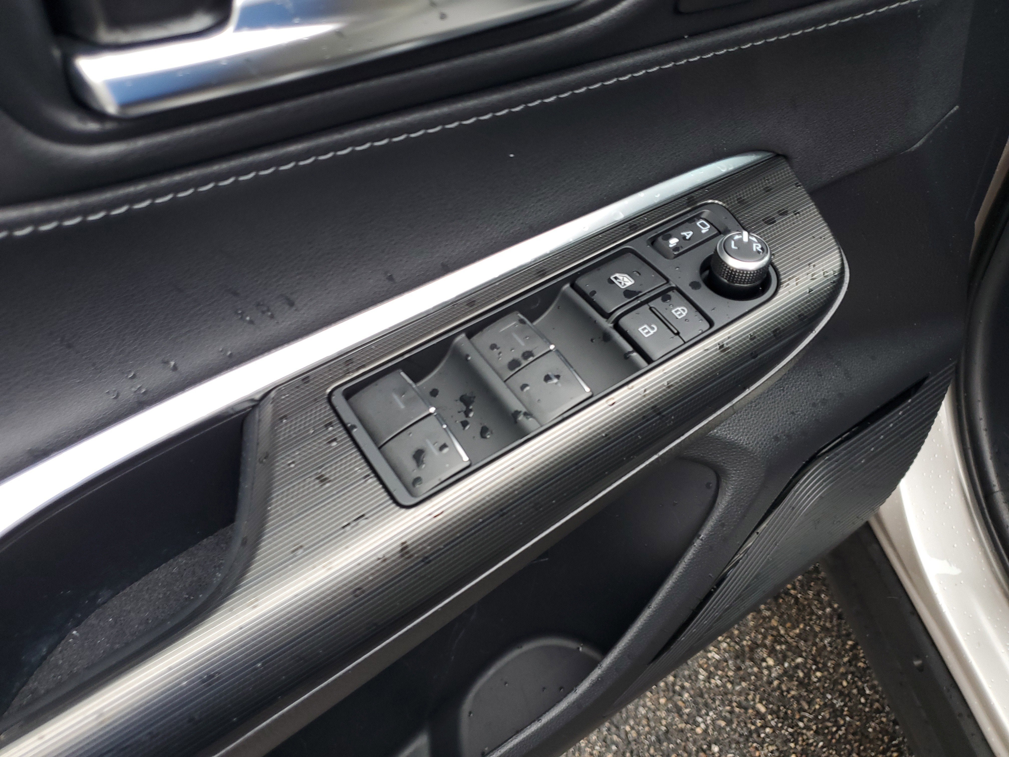 2023 Toyota Venza XLE