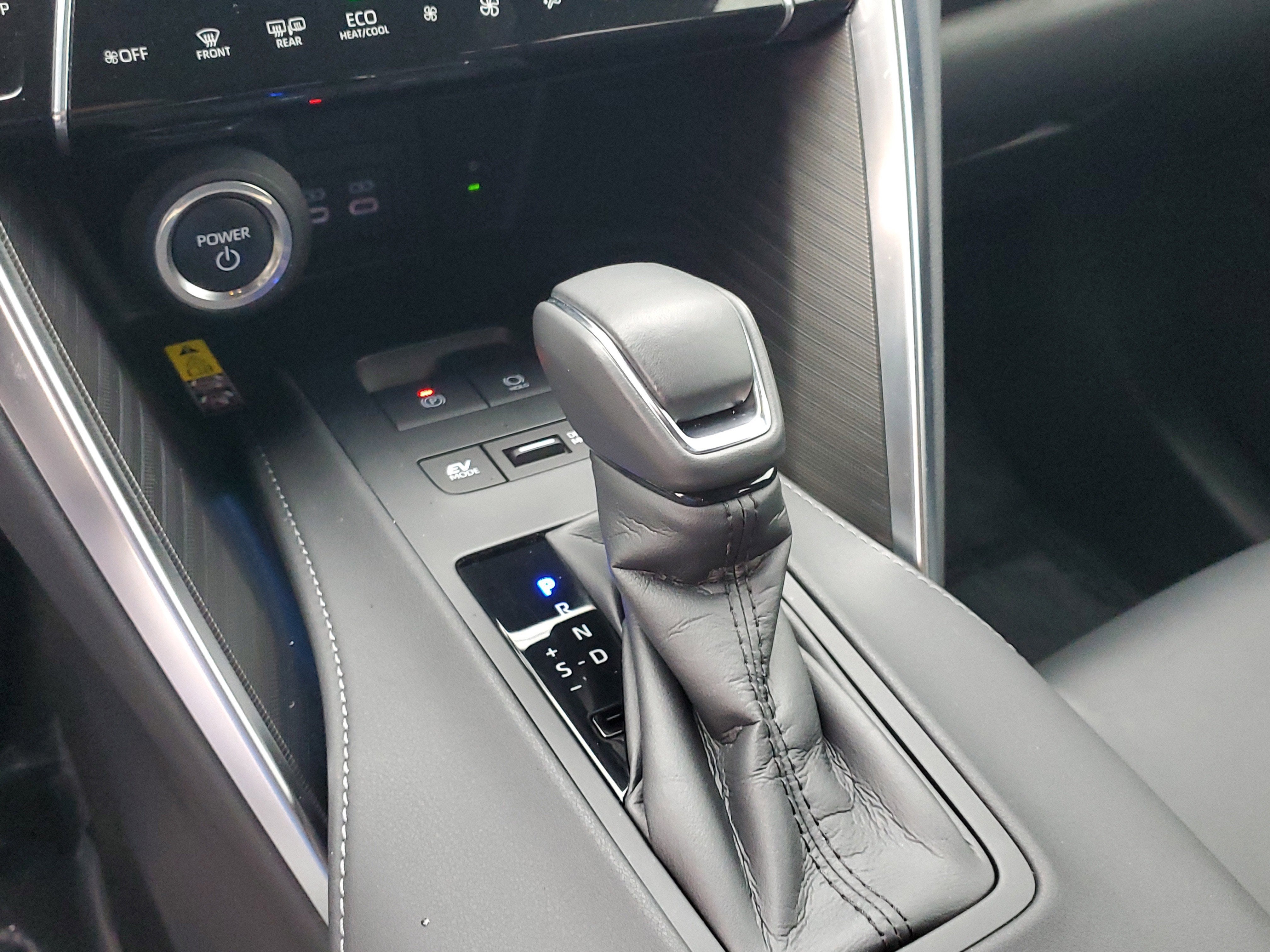 2023 Toyota Venza XLE