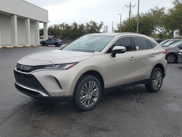 2023 Toyota Venza XLE