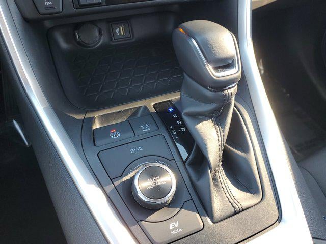 2023 Toyota RAV4 Hybrid SE