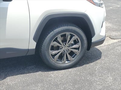 2022 Toyota RAV4 Hybrid XLE Premium