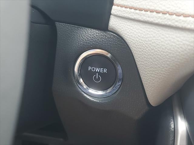 2025 Toyota RAV4 Hybrid XLE Premium