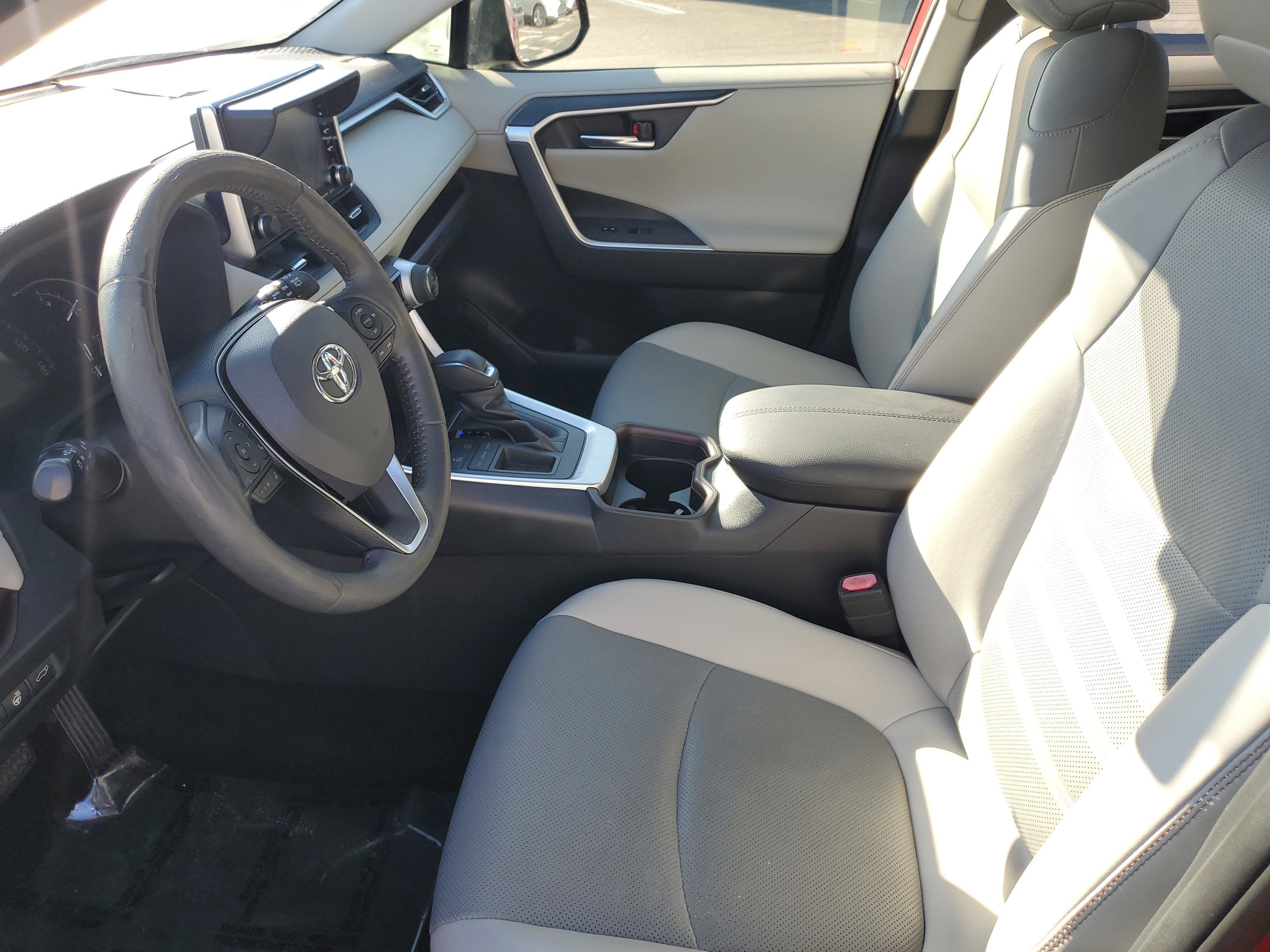 2019 Toyota RAV4 Limited