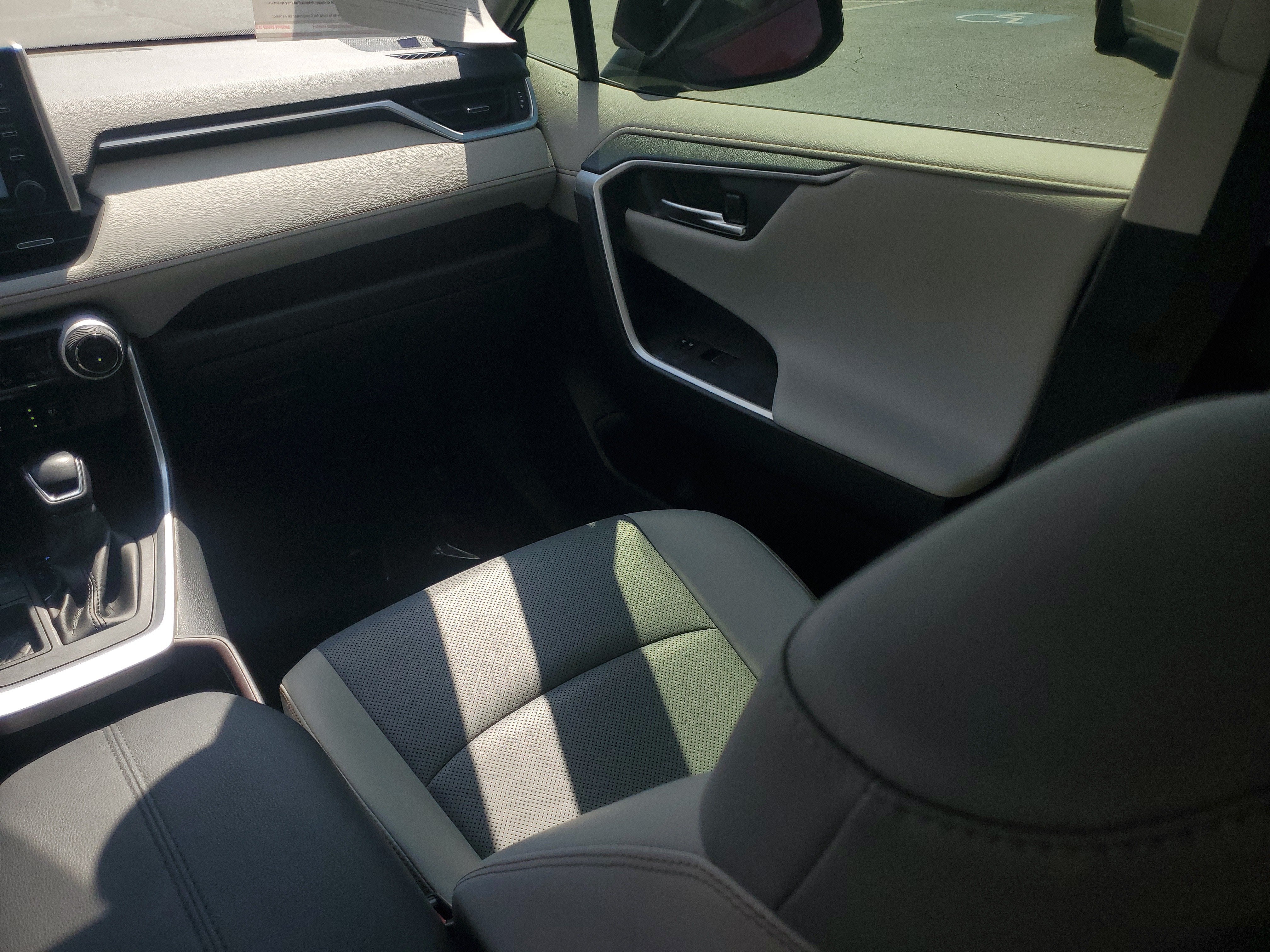 2020 Toyota RAV4 Limited