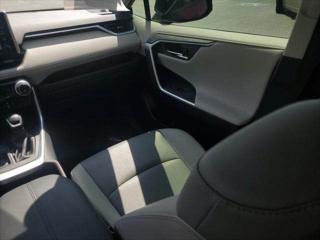 2020 Toyota RAV4 Limited