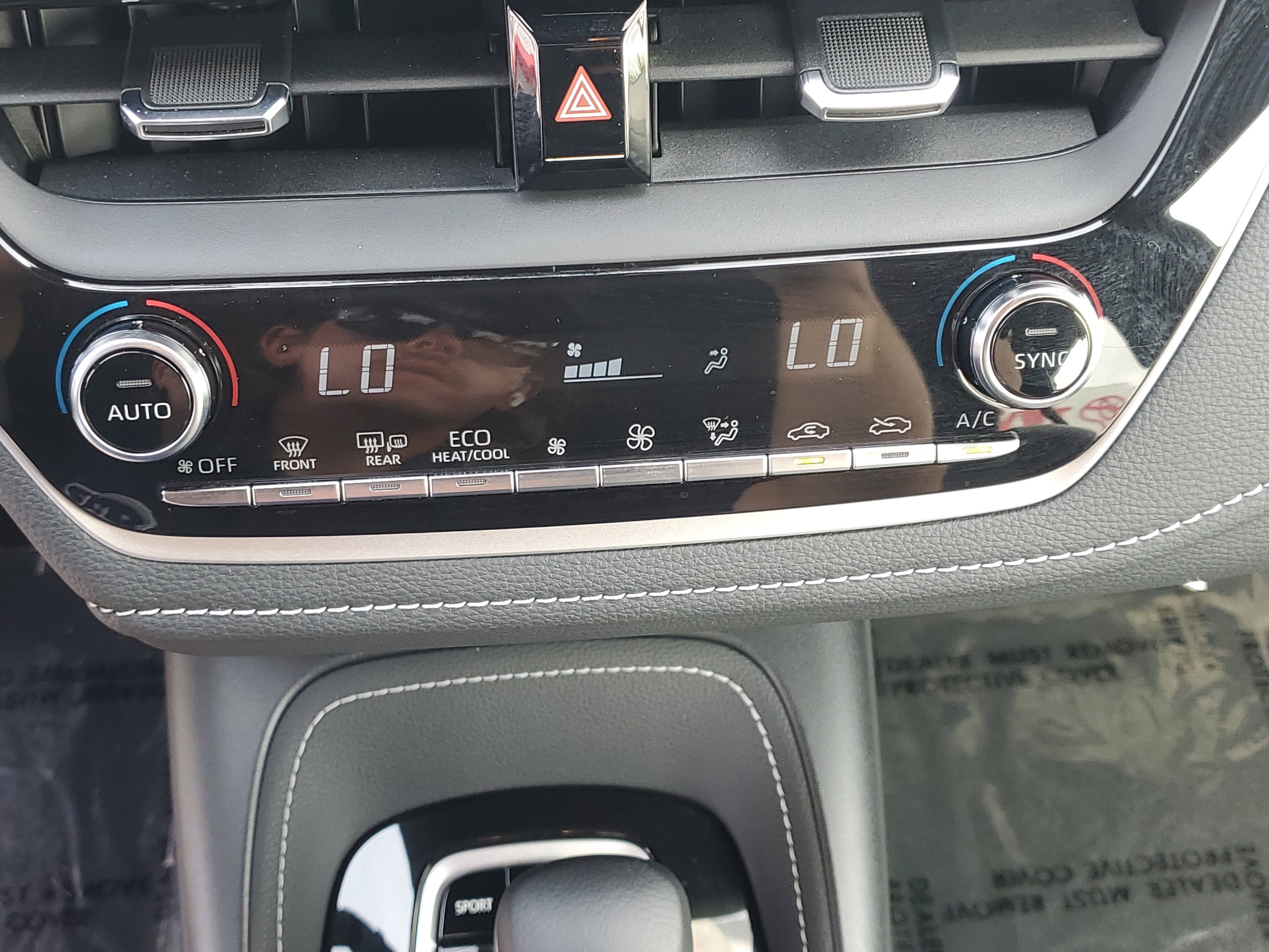 2021 Toyota Corolla Hatchback XSE