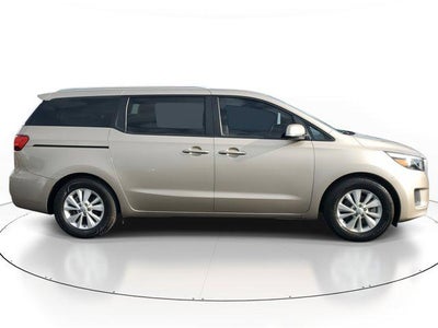 2015 Kia Sedona LX