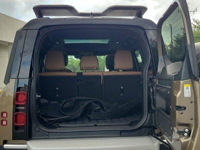 2025 Land Rover Defender S