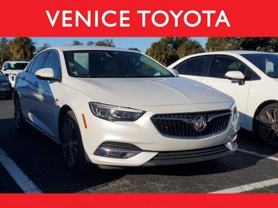 2018 Buick Regal Sportback Essence