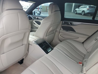 2022 BMW 8 Series 840i