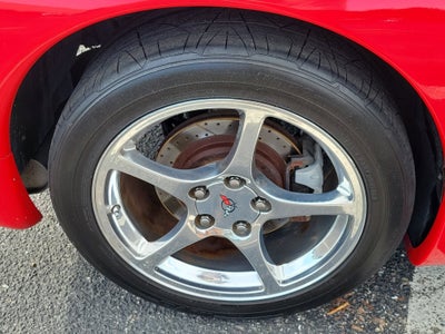 2004 Chevrolet Corvette 2dr Cpe