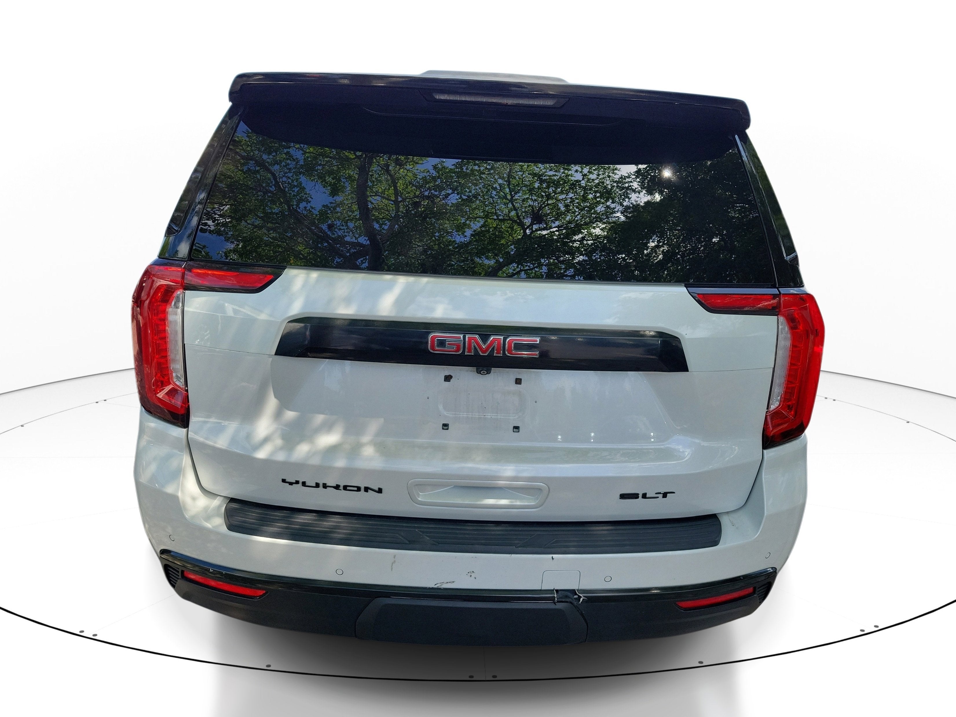 2021 GMC Yukon SLT