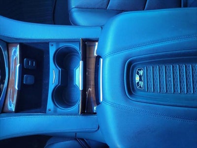 2019 Cadillac Escalade 2WD 4dr