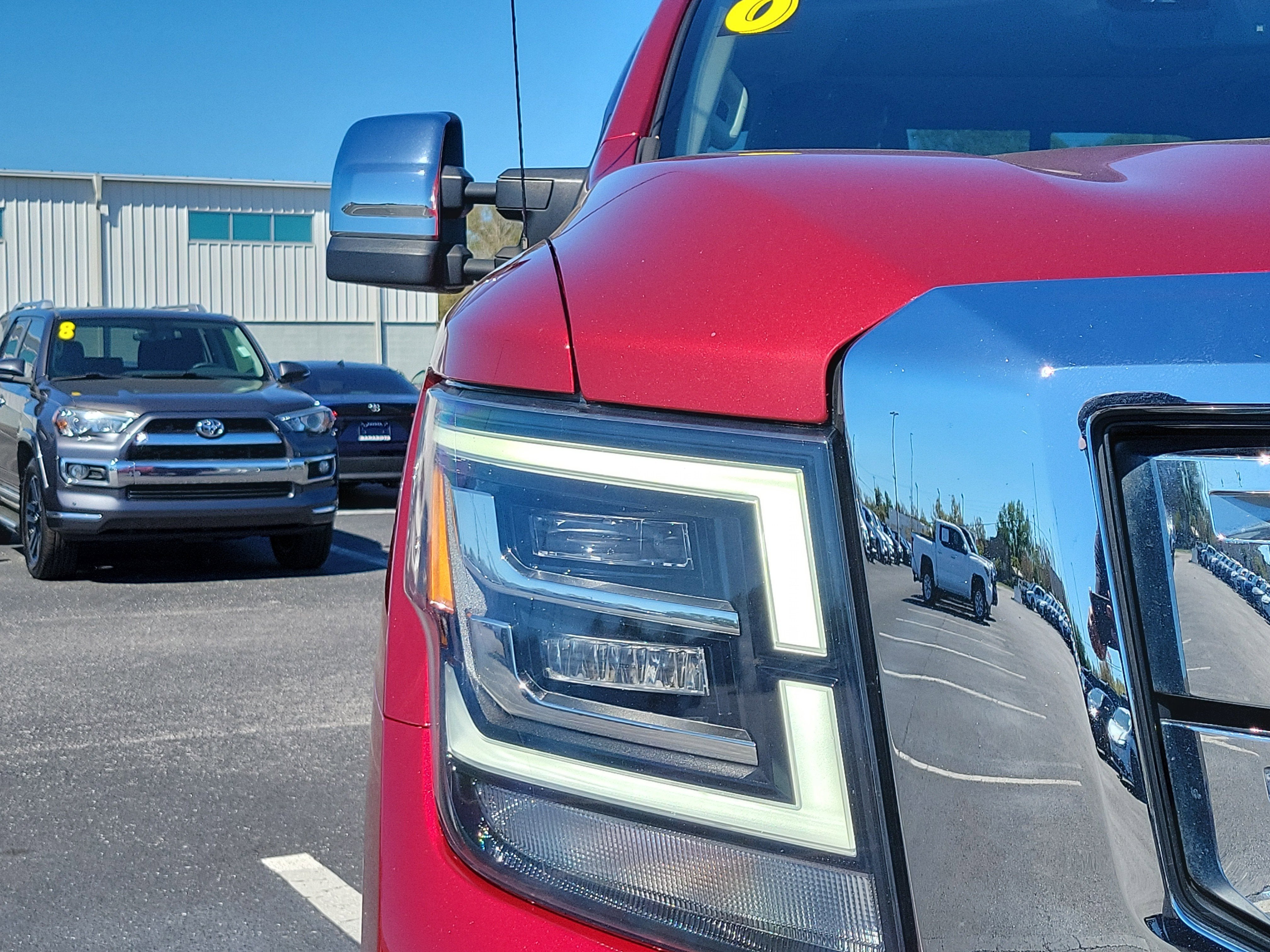 2020 Nissan Titan SL