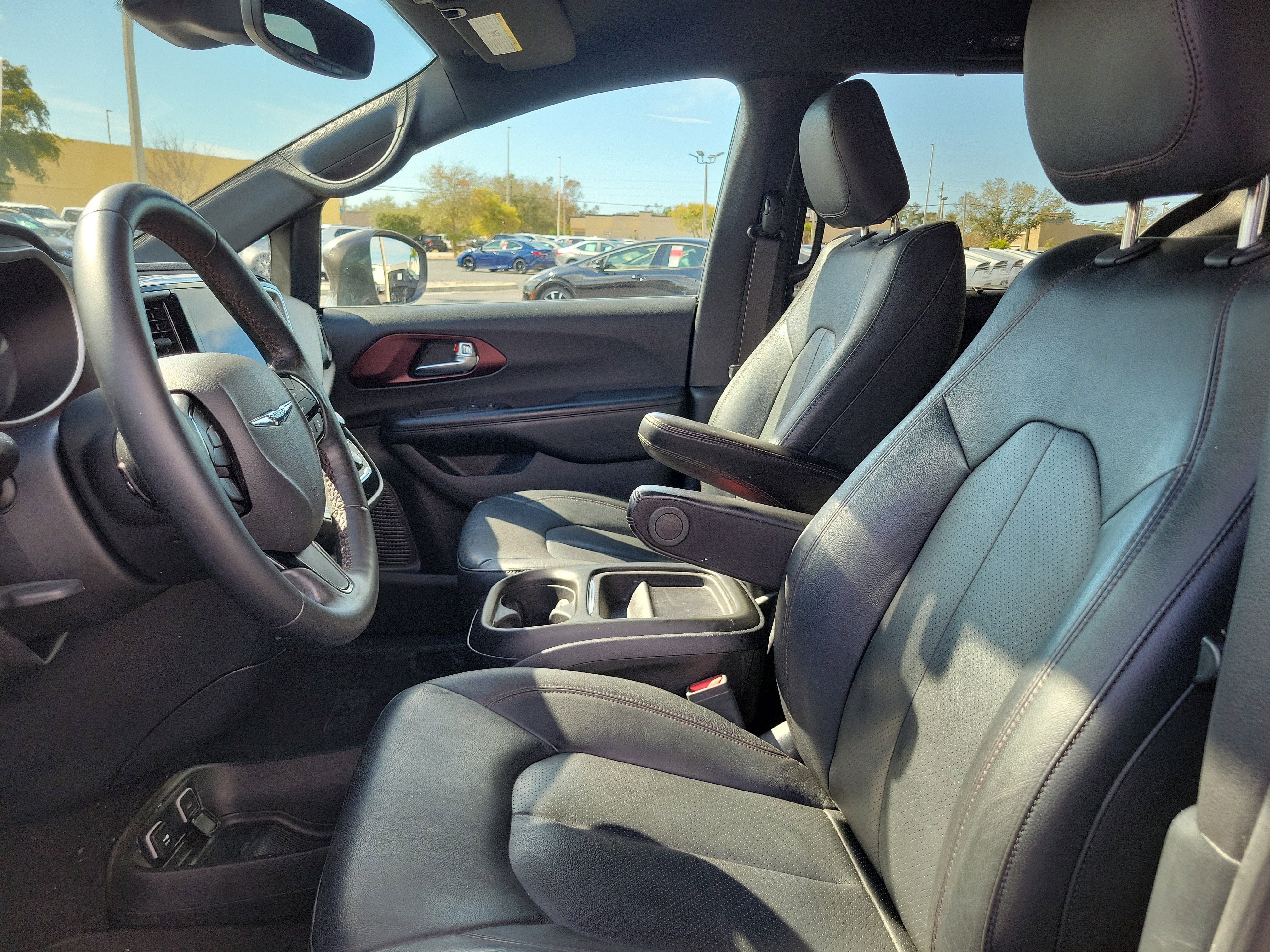 2020 Chrysler Pacifica Touring L